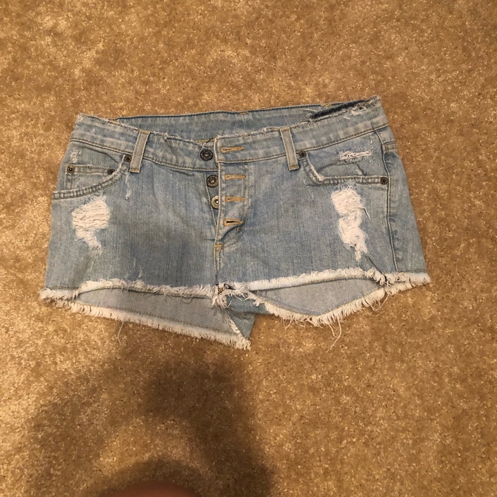 Carmar booty shorts